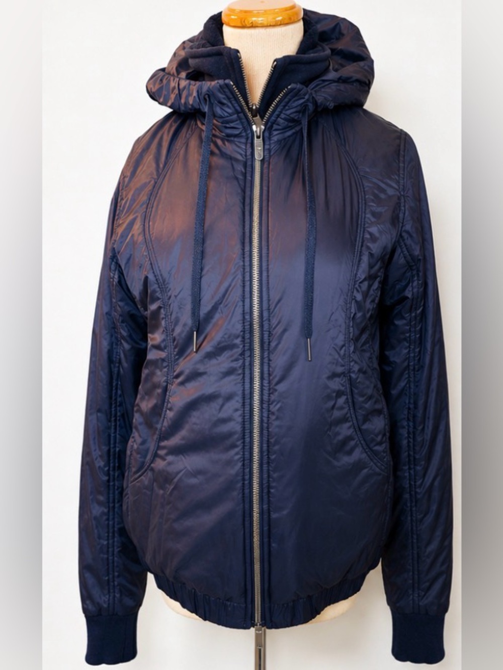 [Lululemon] Scuba Hoodie Glyde – Navy – Size 6